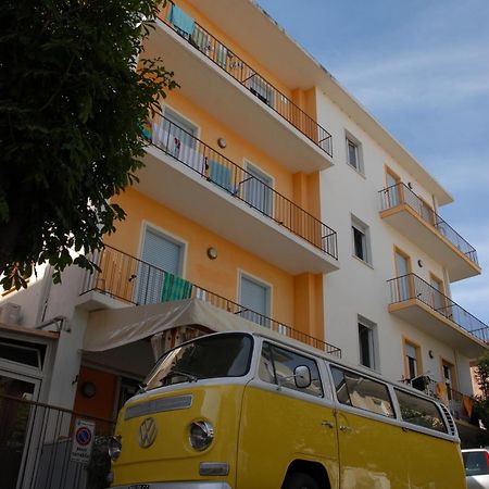 Jammin' Hostel & Bar Rimini Dış mekan fotoğraf